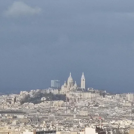 With 180 View Of 아파트 *